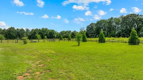 1469 Ledford Mill Road Tullahoma TN 37388