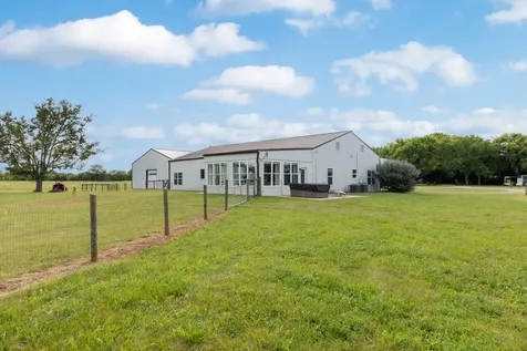 5303 Eagleville Pike Eagleville TN 37060