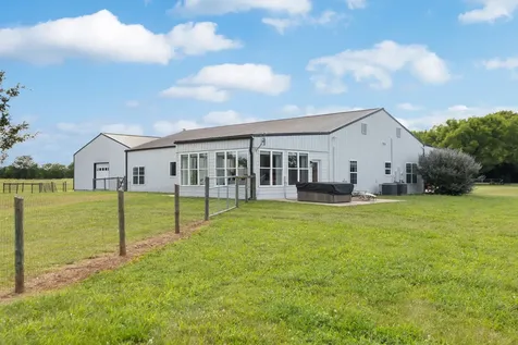 5303 Eagleville Pike Eagleville TN 37060