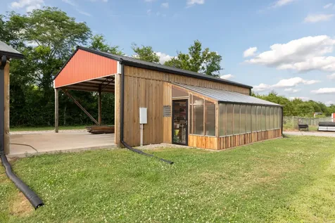 5303 Eagleville Pike Eagleville TN 37060