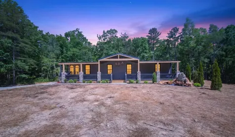 226 1st Street Altamont TN 37301