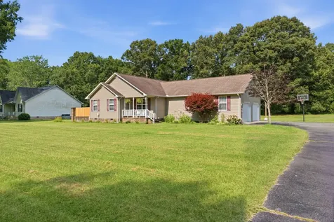 671 Circle Drive Manchester TN 37355