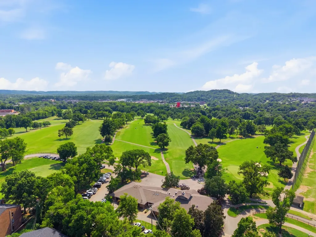 4425 Westlawn Drive Nashville TN 37209