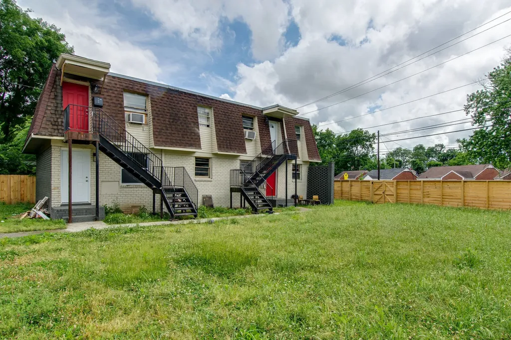 1733 17th Ave, N Nashville TN 37208