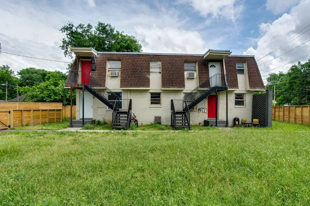 1733 17th Ave, N Nashville TN 37208