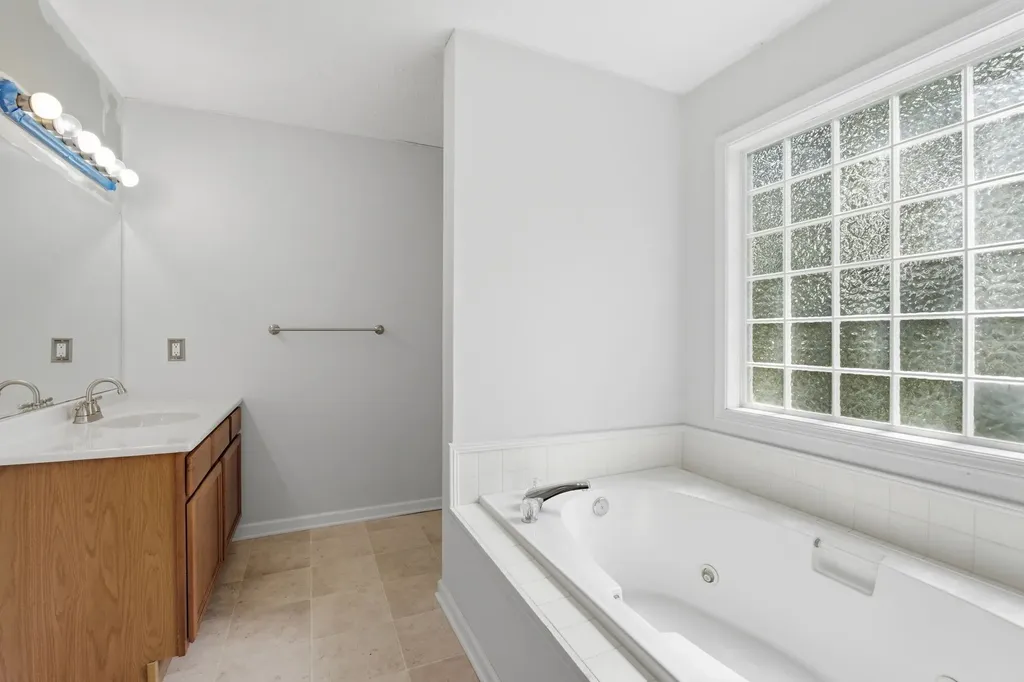 1208 Jason Circle Ashland City TN 37015