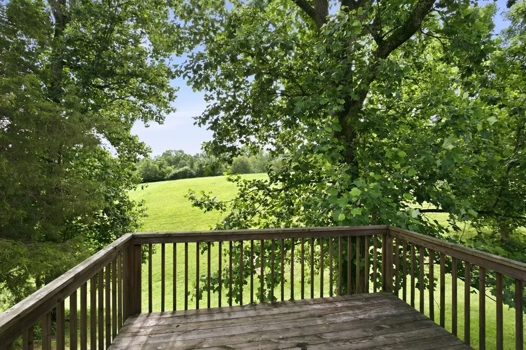 1208 Jason Circle Ashland City TN 37015