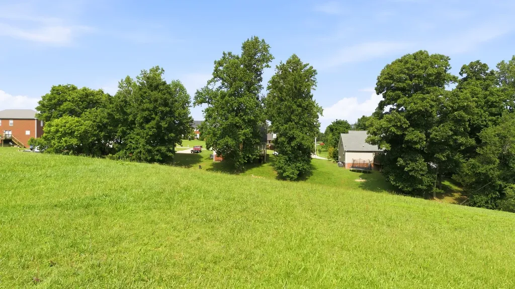 1208 Jason Circle Ashland City TN 37015