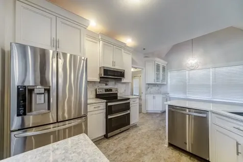 300 Artesa Drive White House TN 37188
