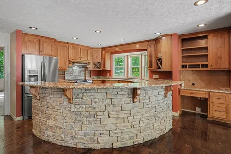 2275 Hanestown Road Westmoreland TN 37186