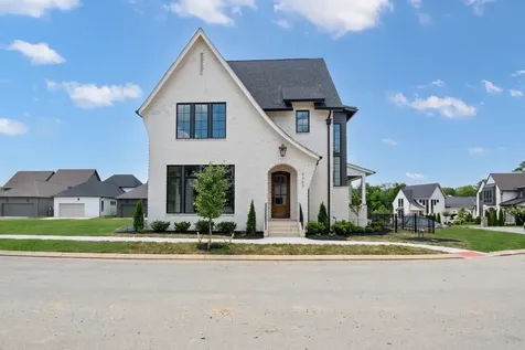 9363 Calder Circle Ooltewah TN 37363