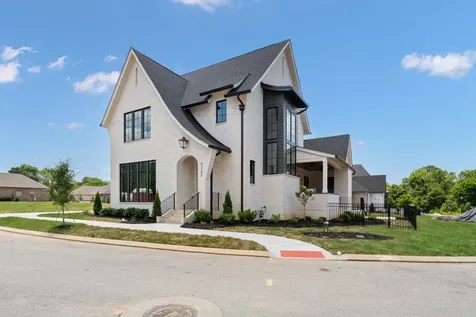 9363 Calder Circle Ooltewah TN 37363