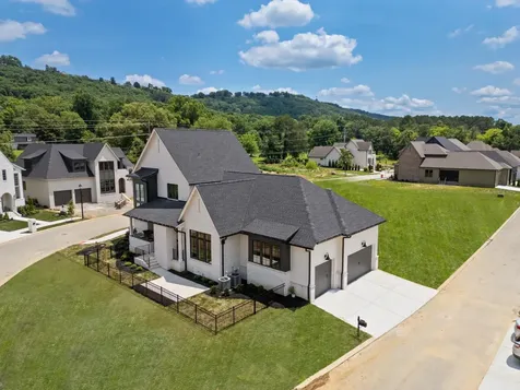 9363 Calder Circle Ooltewah TN 37363