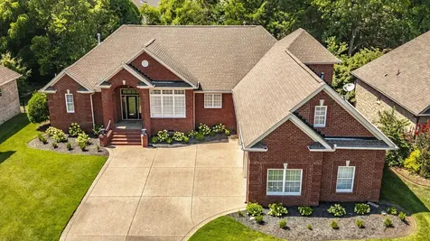 138 Saranac Trail Hendersonville TN 37075