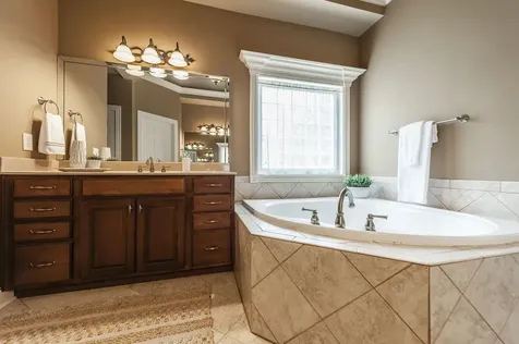 138 Saranac Trail Hendersonville TN 37075