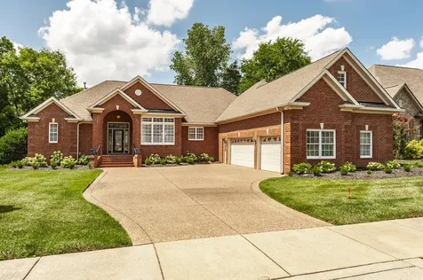 138 Saranac Trail Hendersonville TN 37075