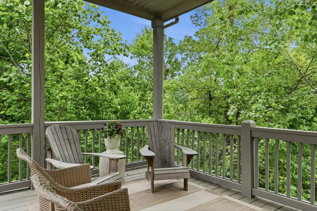 548 Summit Oaks Court Nashville TN 37221
