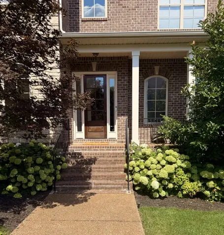 548 Summit Oaks Court Nashville TN 37221