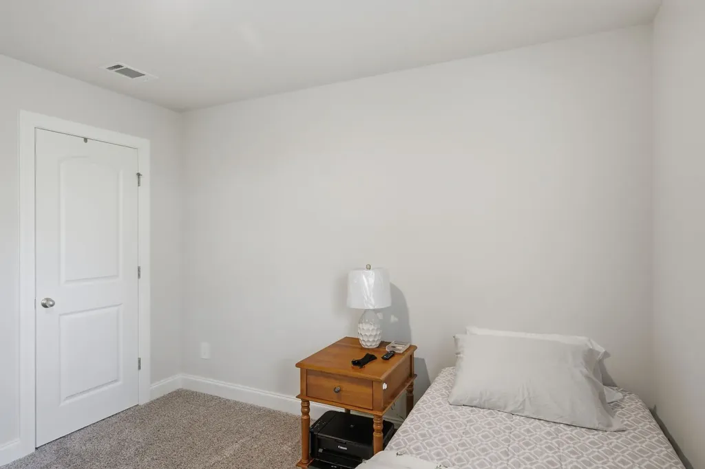 204 Douglas Bend Road Gallatin TN 37066