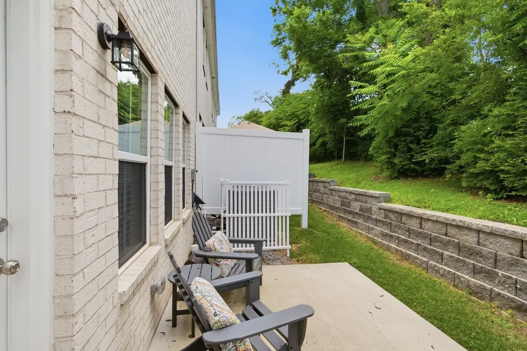 204 Douglas Bend Road Gallatin TN 37066