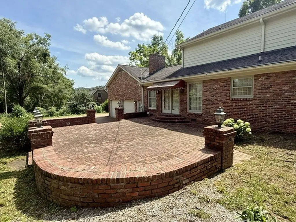 6308 Kingsbury Drive Brentwood TN 37027