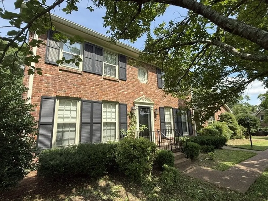 6308 Kingsbury Drive Brentwood TN 37027