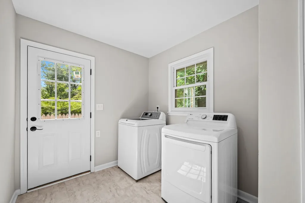 922 Mckellar Drive Tullahoma TN 37388