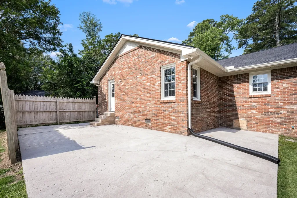 922 Mckellar Drive Tullahoma TN 37388