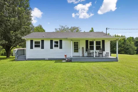 2420 Hawkersmith Road Manchester TN 37355
