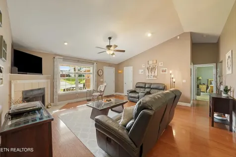 4094 Mountain Vista Road Knoxville TN 37931