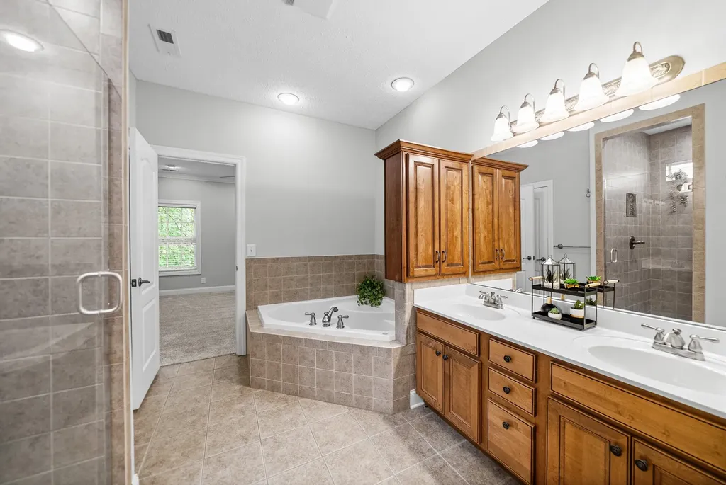 245 Cullom Way Clarksville TN 37043