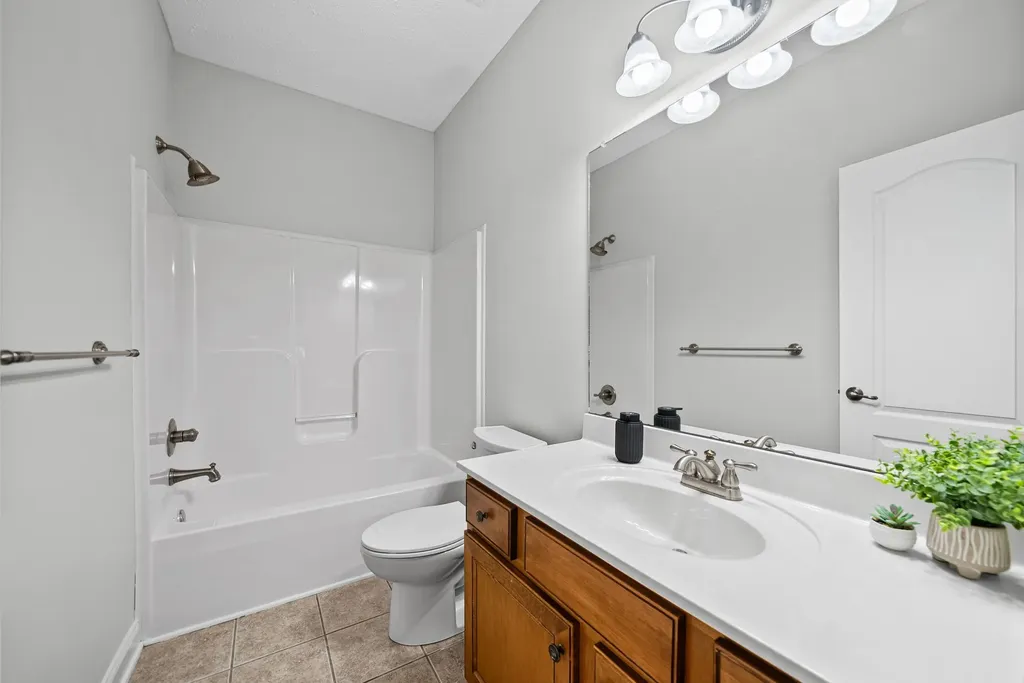 245 Cullom Way Clarksville TN 37043