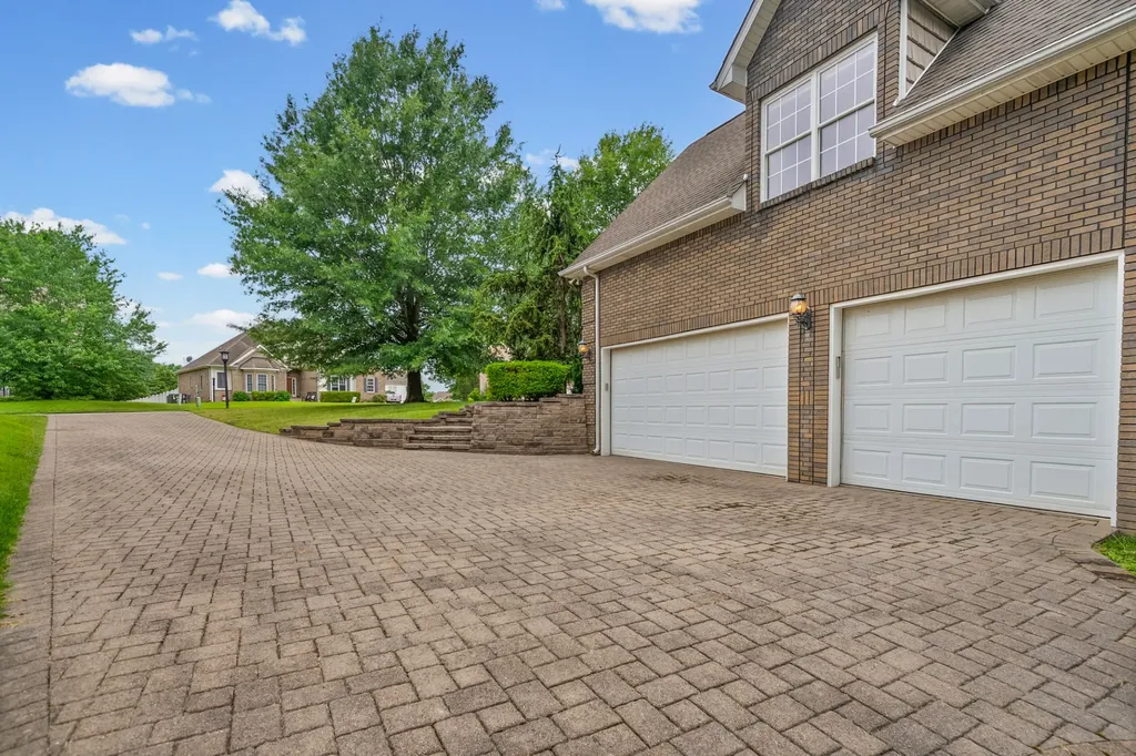 245 Cullom Way Clarksville TN 37043