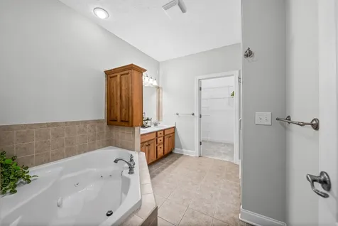245 Cullom Way Clarksville TN 37043