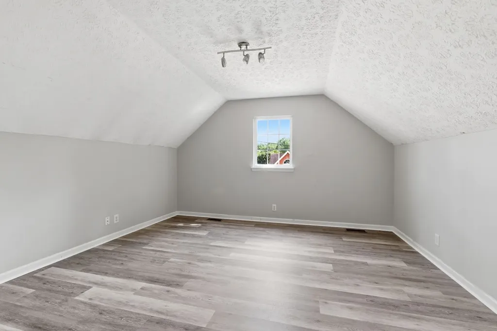 1709 Timber Point Nashville TN 37214