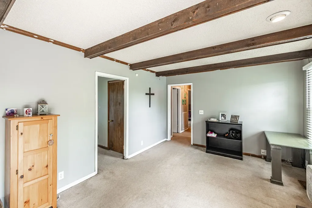 102 Lake Point Drive Gallatin TN 37066