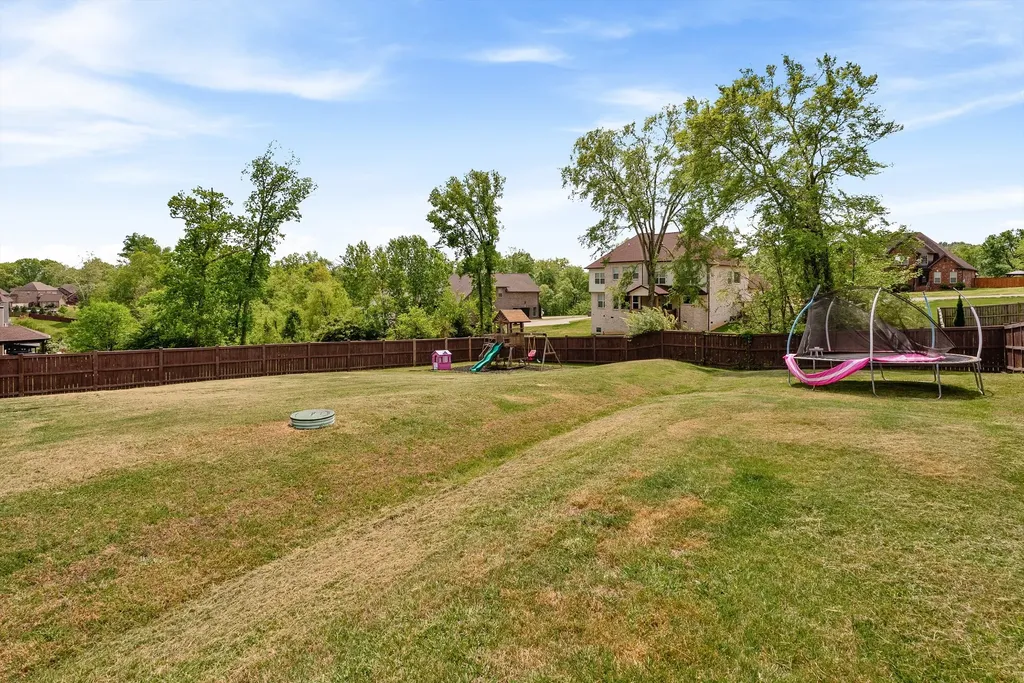 56 Harbor Point Lebanon TN 37087