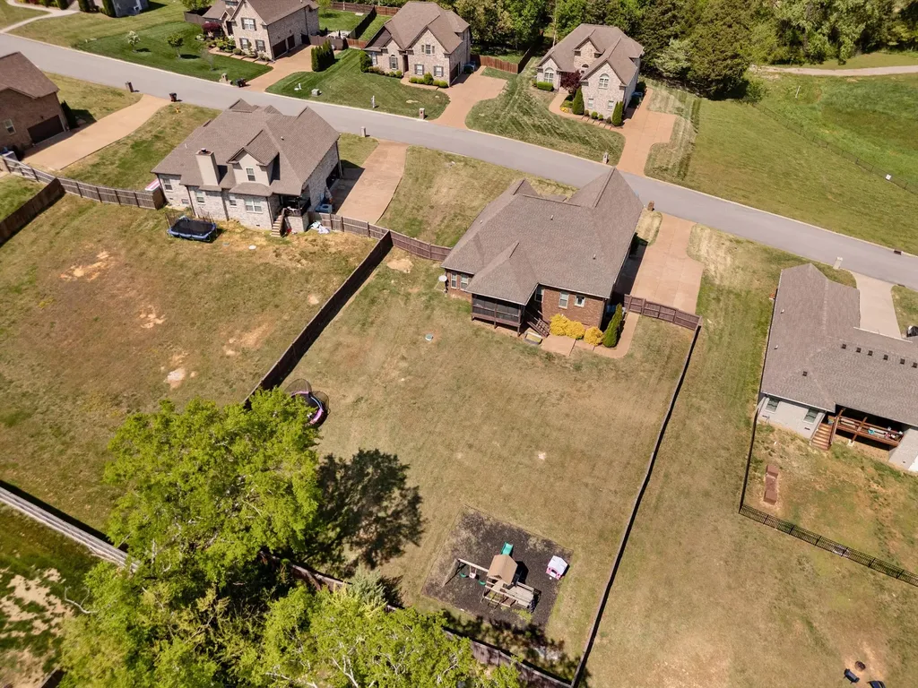 56 Harbor Point Lebanon TN 37087
