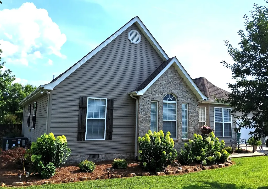 131 Charlotte Drive Winchester TN 37398