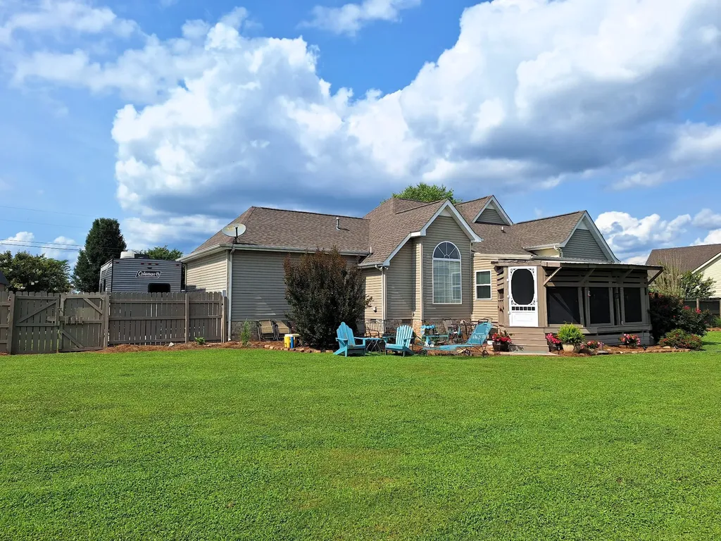 131 Charlotte Drive Winchester TN 37398