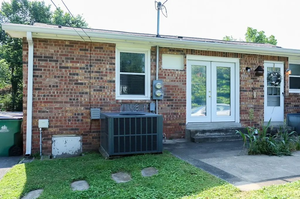 2804 Valley Road Nashville TN 37215