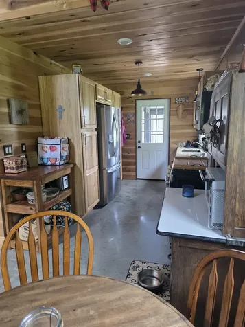 6339 Dickens Hill Road Bradyville TN 37026