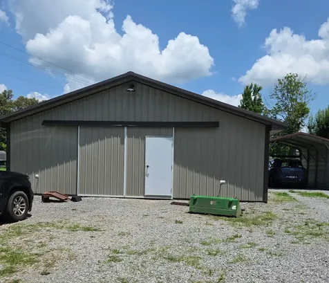 6339 Dickens Hill Road Bradyville TN 37026