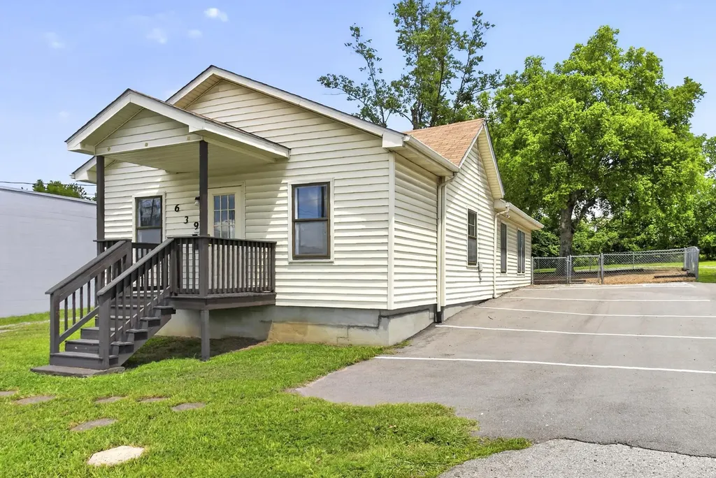 639 E Old Hickory Boulevard Madison TN 37115