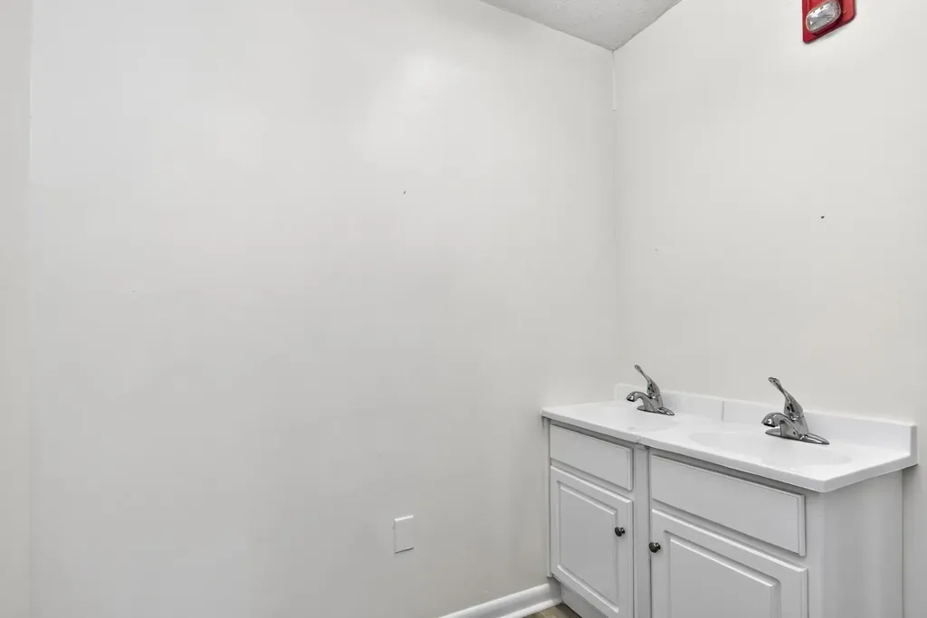 639 E Old Hickory Boulevard Madison TN 37115
