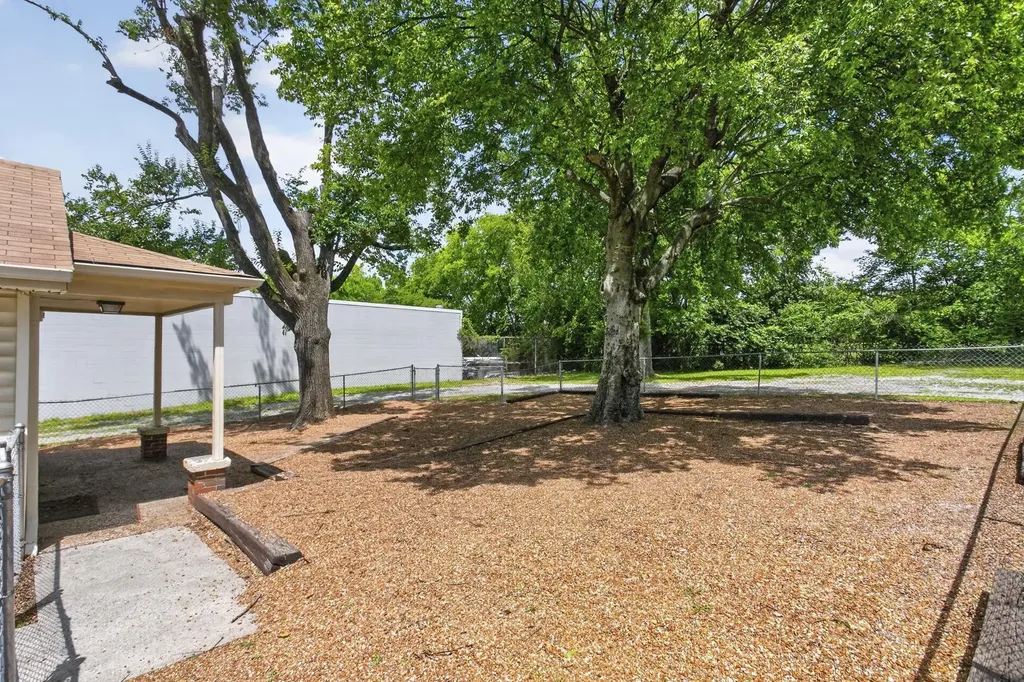 639 E Old Hickory Boulevard Madison TN 37115