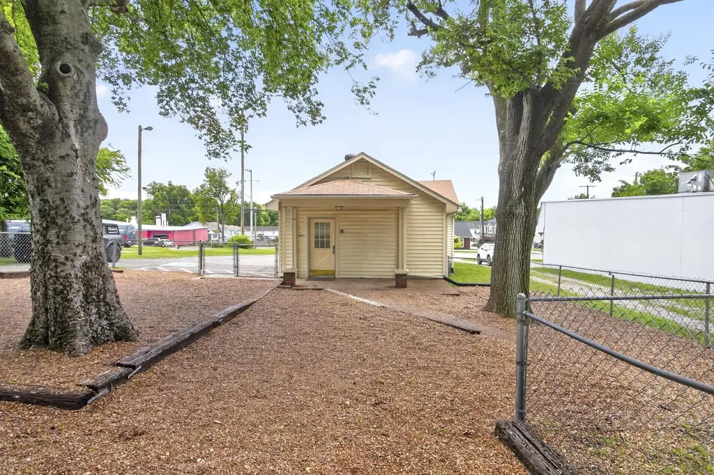 639 E Old Hickory Boulevard Madison TN 37115