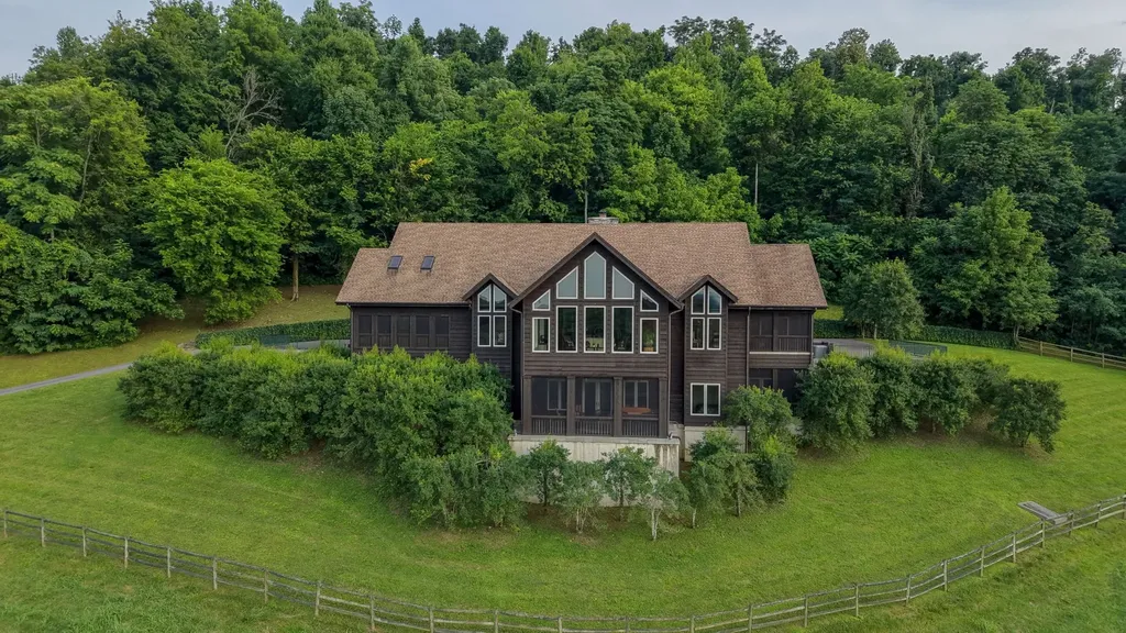 391 Bluestocking Hollow Road Shelbyville TN 37160