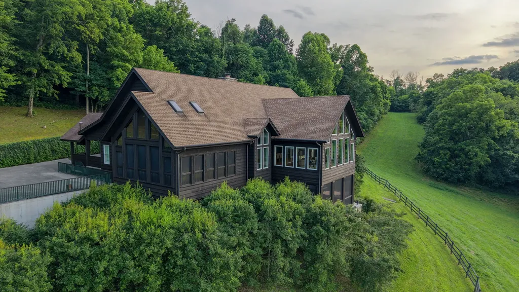391 Bluestocking Hollow Road Shelbyville TN 37160