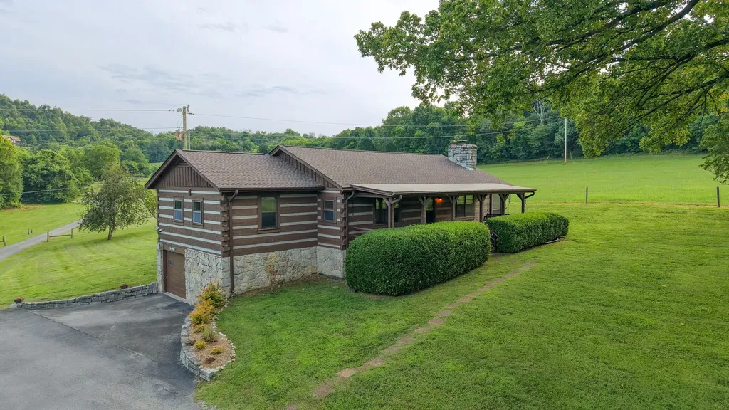 391 Bluestocking Hollow Road Shelbyville TN 37160